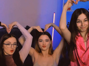 Luna_Berryy Liana_Kisses - 14_12_2025