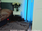 college_girl_ 16122025