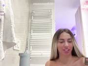 Serena_Devine Myfreecams 2025-07-16_00-16-57