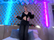 JuliaHotter dance