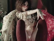 Dizer_clop horny curly