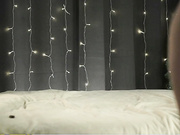 Approche_toi_petite topless