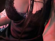 Cute_crystal_November-14-2025_22-16-05