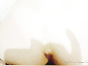 Electric Joanna - BG Cumshot