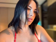 HannaBeckett_2025-11-06_23-02-19_410