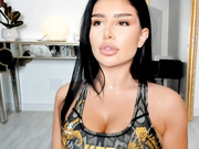 moniqueeass 327