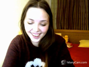 Polina_Mark show tits