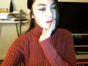 Beryl 18 playing with herself