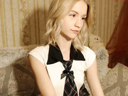 littlemollyy_showing boobs and pussy