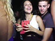 PRESENTDORA-HOT-TV,SHOW