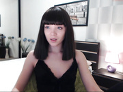 ParisPretty rare show naked !