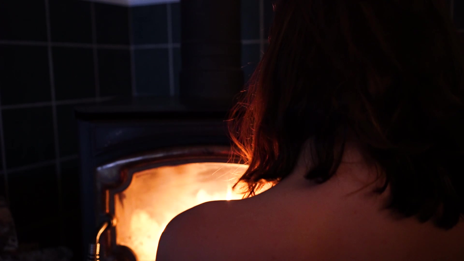 Lexxy Kitty Fireplace