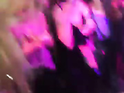 champagneshower Emilia00