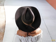 Lela Star, Molly Stewart Wanted Fucked Or Alive