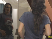 hot+webcam+model+with+big+ass+from+new+zeland