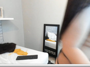 Holly_lucky naked_dance01