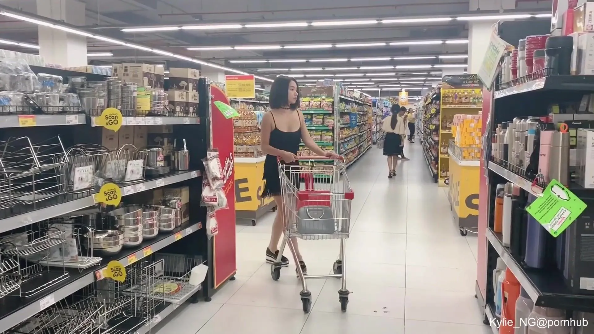 Asian cam model kylie ng dildo show