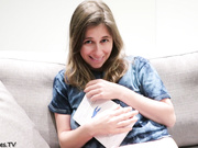 natural_penny gets finger am-bushed by her boyfriend 2