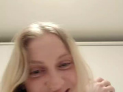 Koqcam webcam show 2020-04-01 00-13-19 230