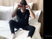 Watch michelle rabbit y jennifer abou