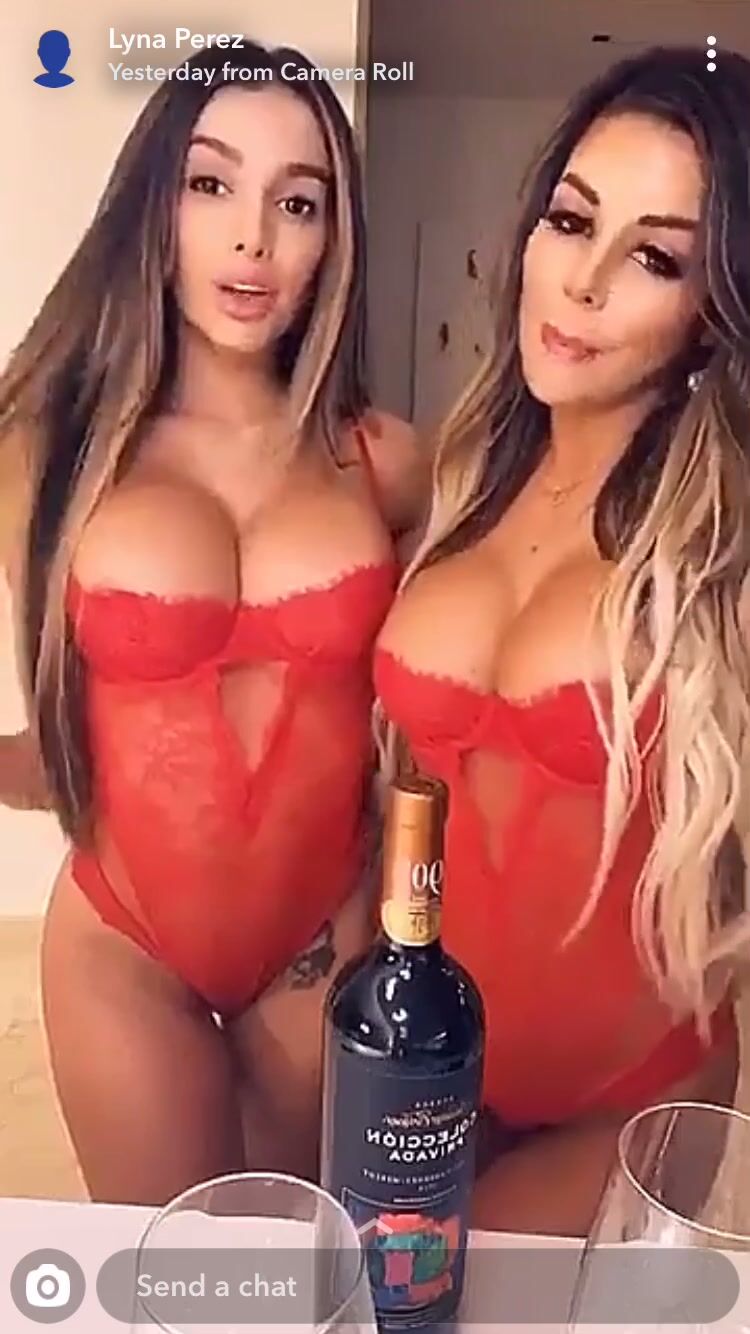 Lyna perez private snap