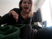 zooeylander-wake-up-to-a-bj-from-zooey