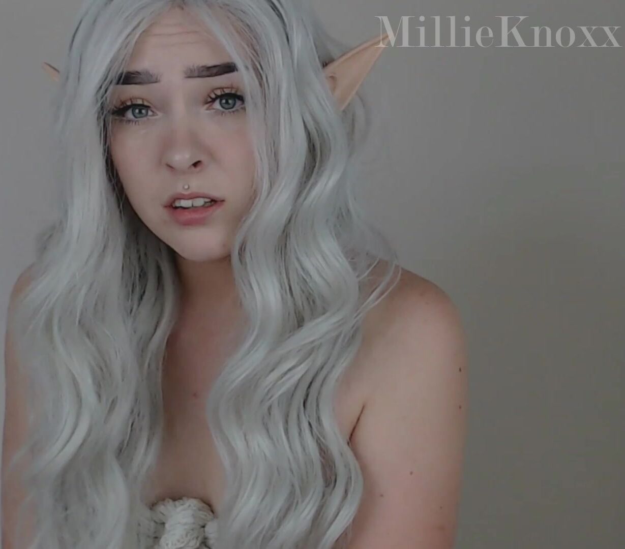 Millie Knoxx - Ahegao Elf Slave Fills All Her Holes