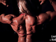 Beautiful fbb flexing