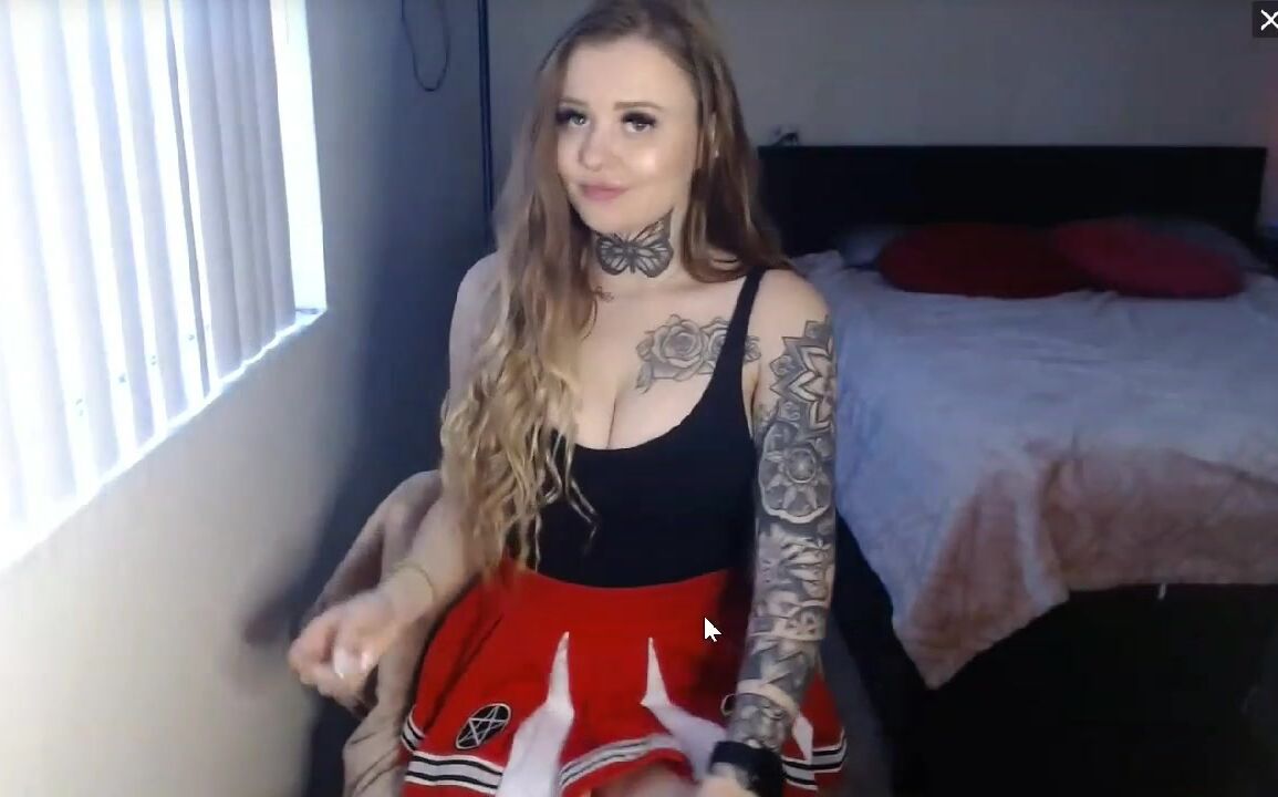 HawtSummer Masturbates and Blowjobs