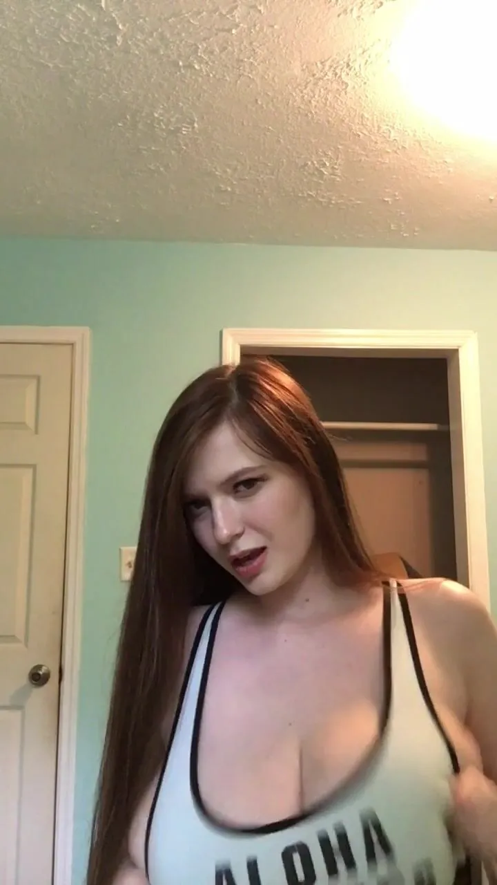 Amanda love huge tits