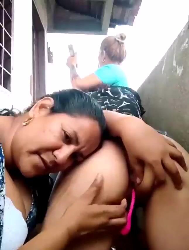 mother and daughter pussy 