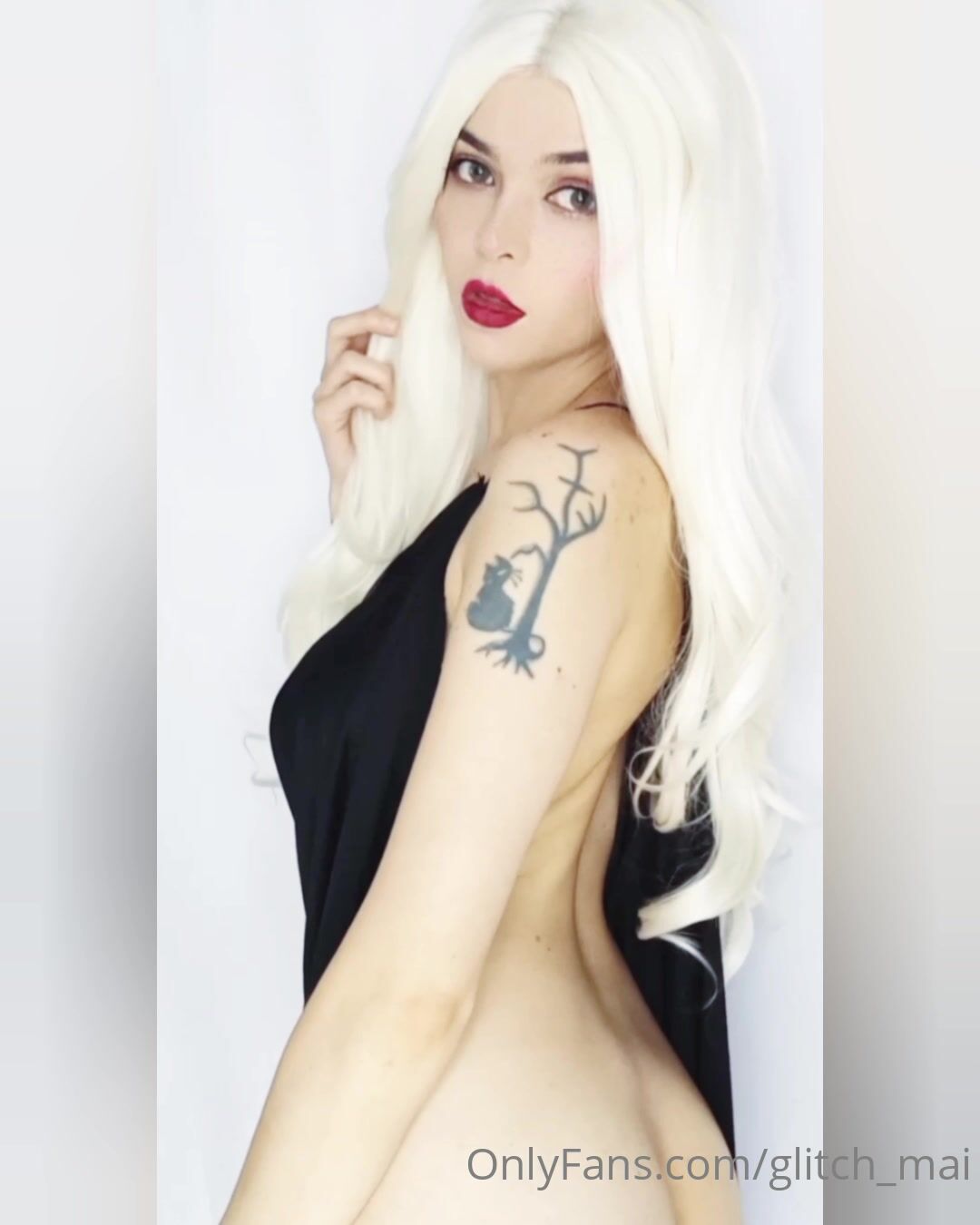 Glitch_mai onlyfans leak