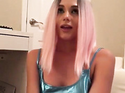 Ariana Marie OF pink hair gamer girl masturbating