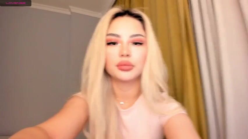 Bae Suz 2021-10-18 19-52-14 973-10