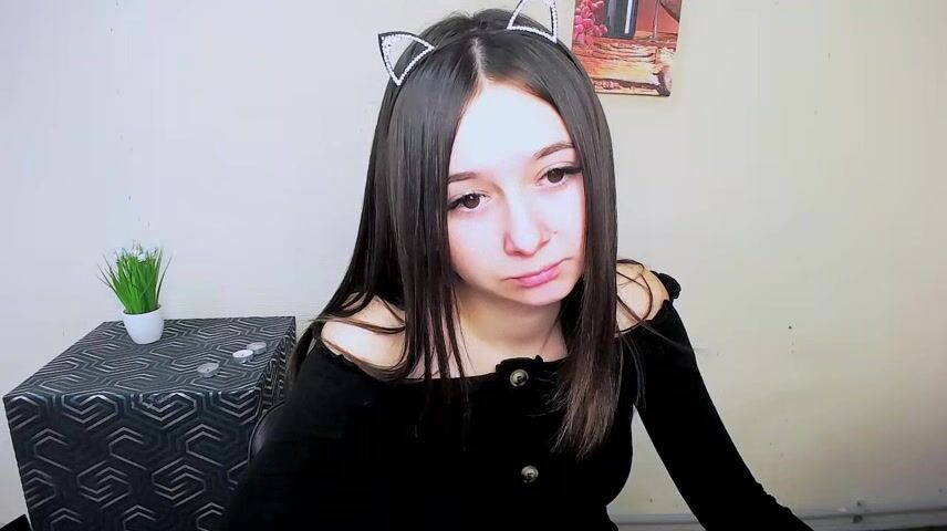 vivienloys_-Chaturbate-2021-11-26_02-31-07_001