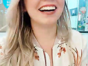 _gitana_ flashing in public mall 3