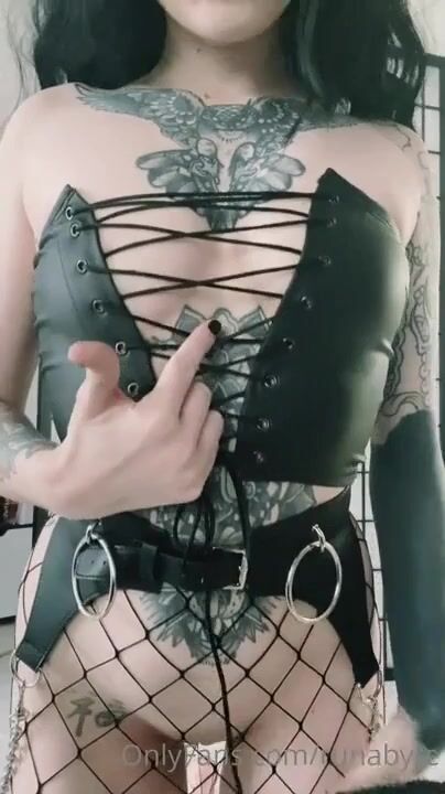 Runabyte - OF Masturbation Buttplug n' Dildo