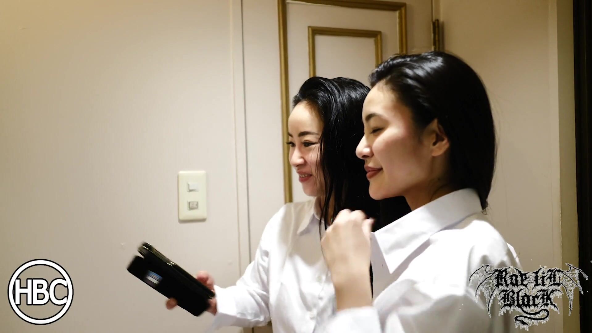 Raelilblack covered in goo lesbian sex