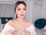 Bae Suz 2022-01-30 14-55-52 806-7