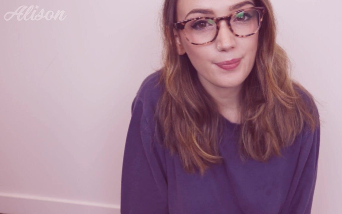 AlisonXO - Long distance GF glasses JOE JOI