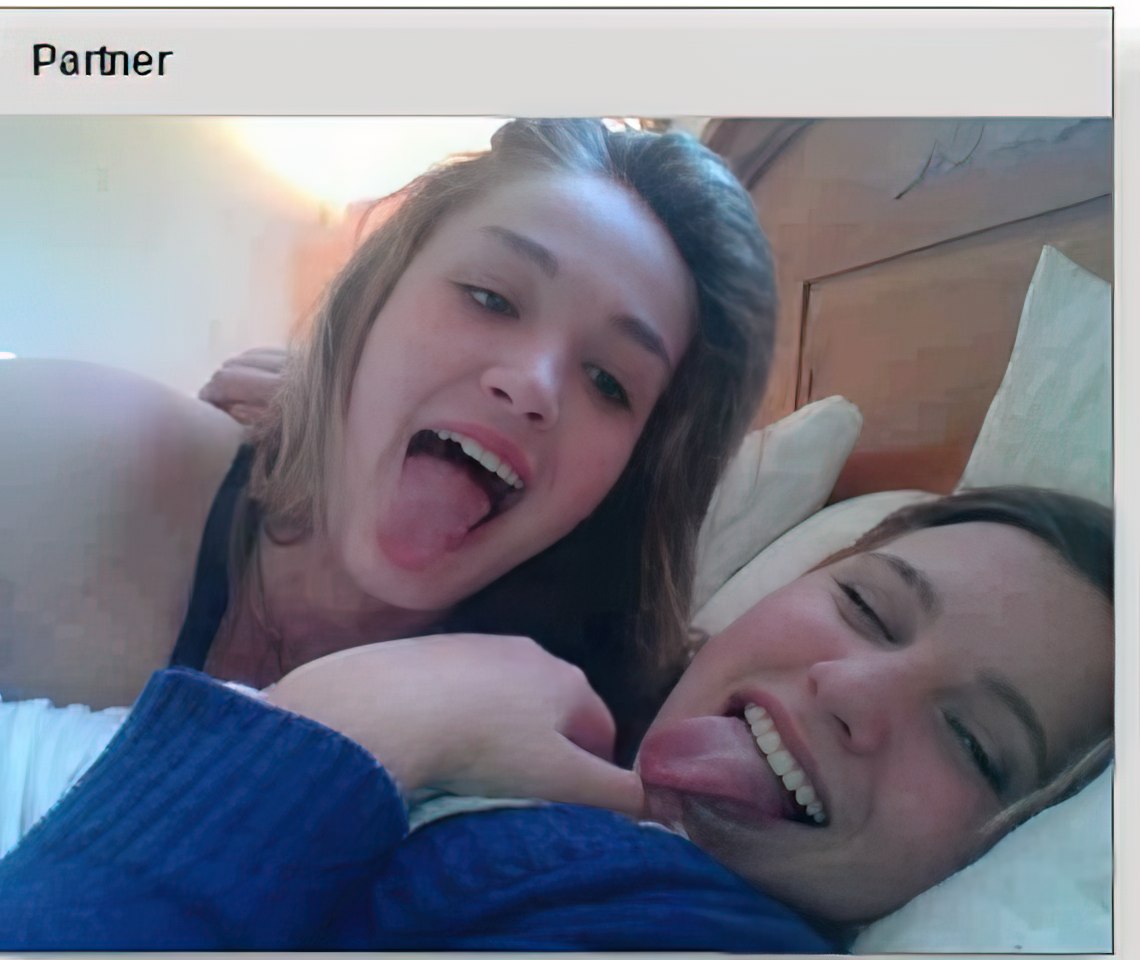 Chatroulette lesbians