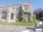 Romi rain : morning on castle grounds