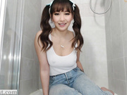 MissReinaT - Squirting For Daddy