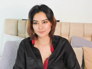 Goddess_ariana_ boobs 2