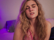 jaybbgirl--Girlfriend-Cheats-With-Gamer-Guy