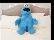 holliecakes cookie monster dildo