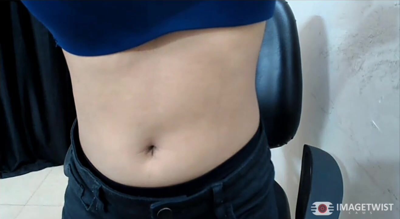 Sweetalia Pussy Tease Show