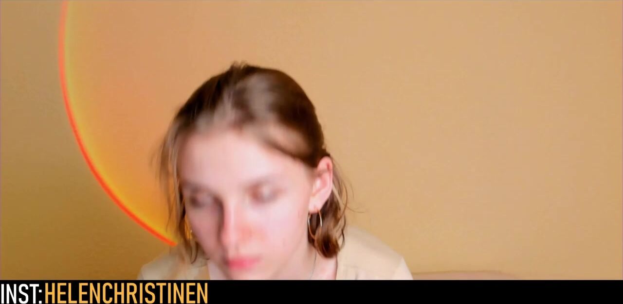 Helenchristensen 2022-07-18 part 3 hand bra
