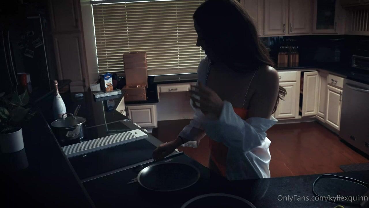 Kylie Quinn kyliexquinn Onlyfans OF BG Fuck