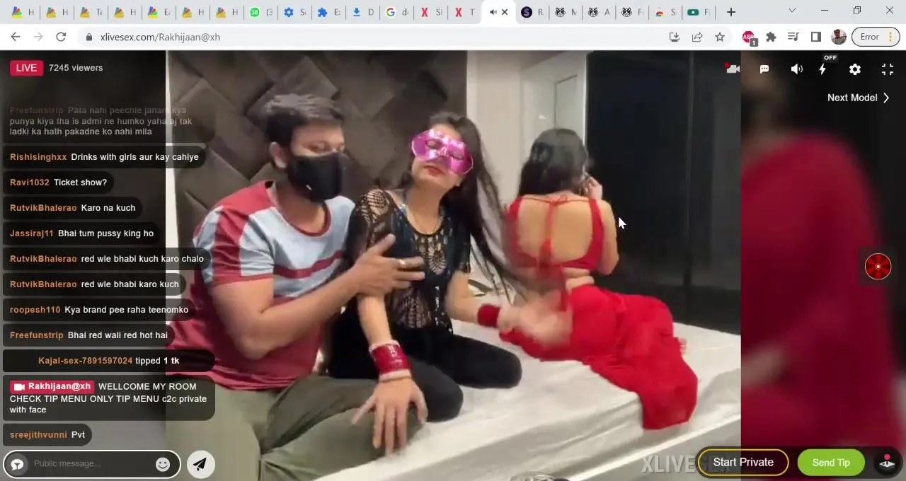 Rakhijaan@xh'sChikni_Bhabhi'sbabe's intimate moments